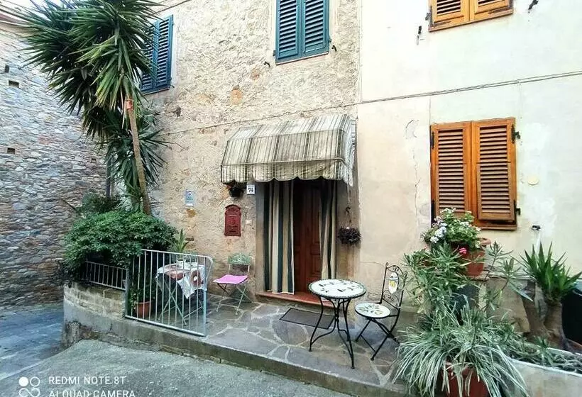 پانسیون Castelvecchio Alto