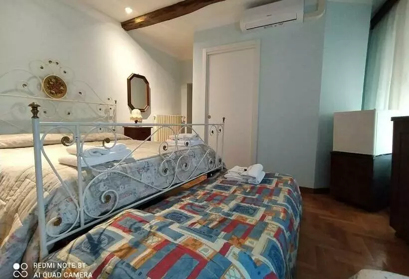 پانسیون Castelvecchio Alto