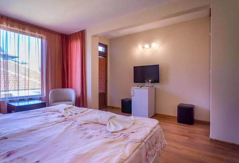 Majatalo Guest House Karamihalevi