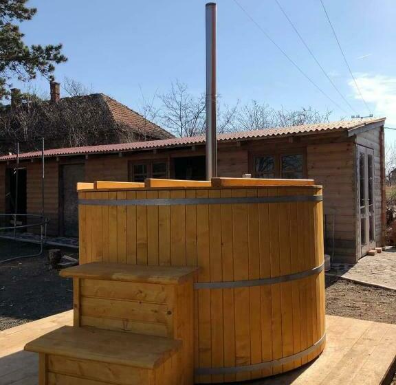 פנסיון Rózsa Domb Vendégház