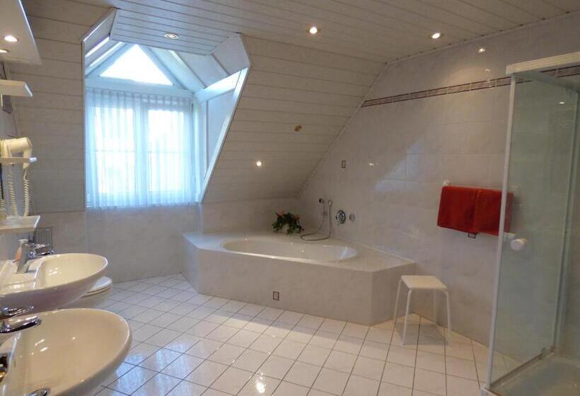 ベッドアンドブレックファースト Pension Meyer