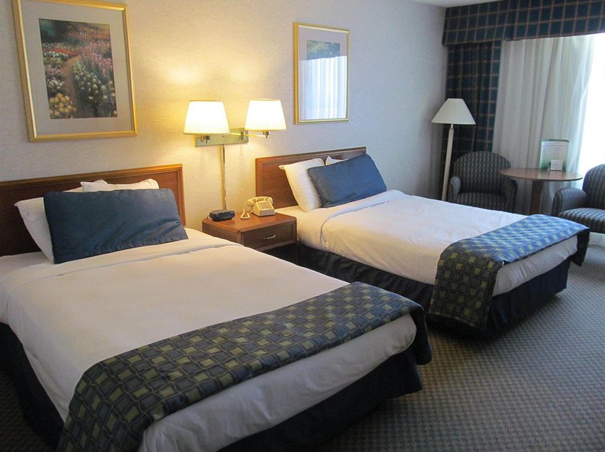 Fern Valley Hotel & Conference Center