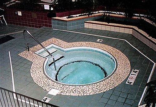 Fern Valley Hotel & Conference Center