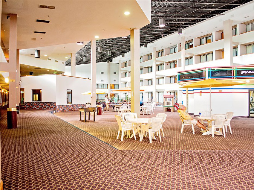 Fern Valley Hotel & Conference Center