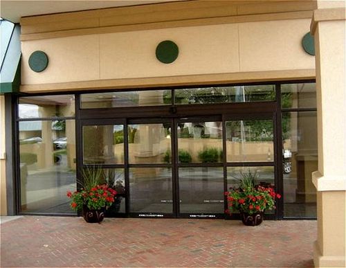 Fern Valley Hotel & Conference Center