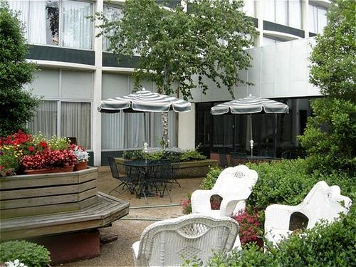 Fern Valley Hotel & Conference Center