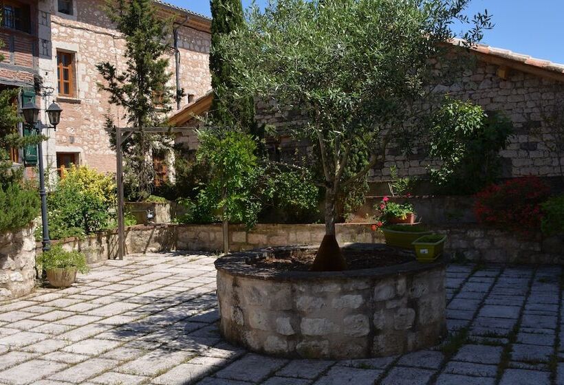 ホテル Des Consuls