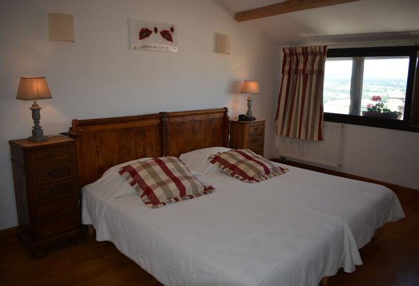 ホテル Des Consuls