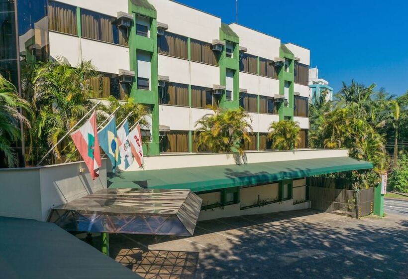 Отель Harbor Inn Jaragua