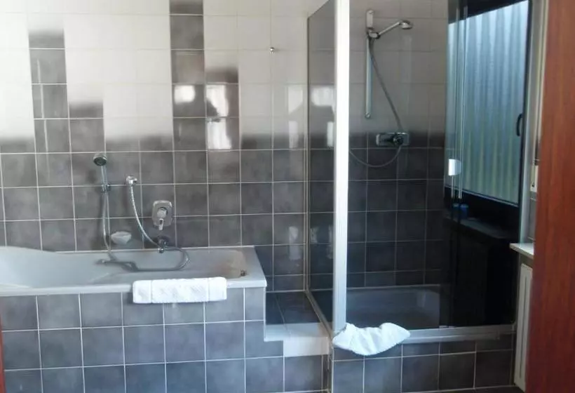 Отель Haus Bergblick