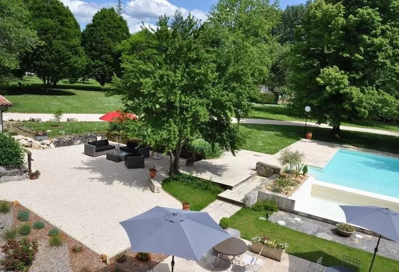 호텔 Le Mas Des Bories   Grand Périgueux