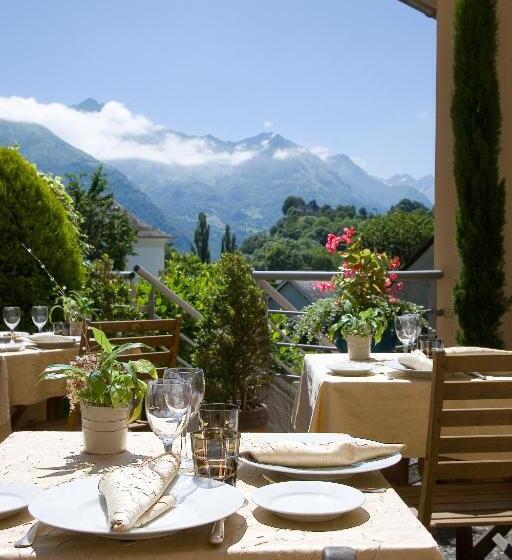 Отель Le Viscos