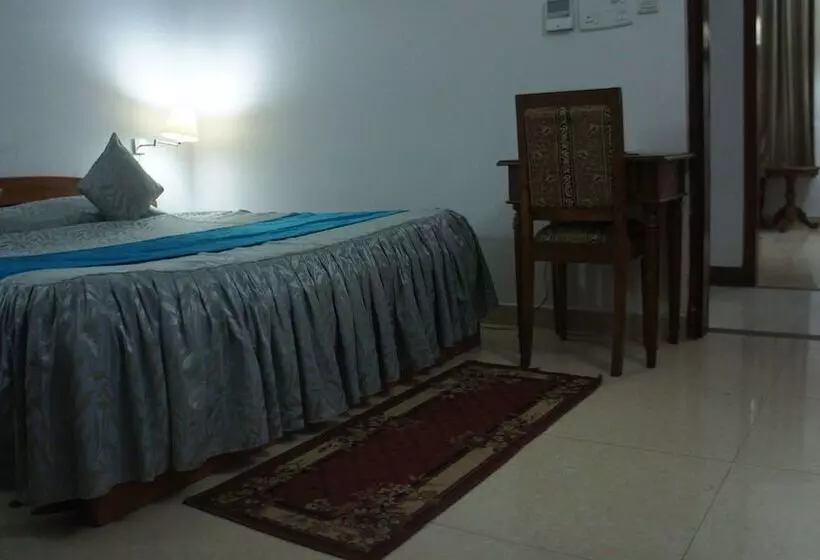 هتل Lilawati Grand
