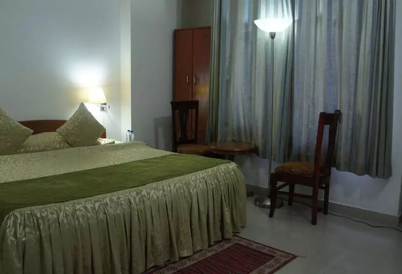 هتل Lilawati Grand
