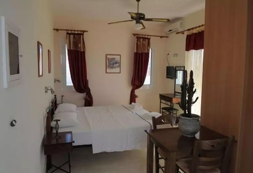 酒店 Olympion Village Studios