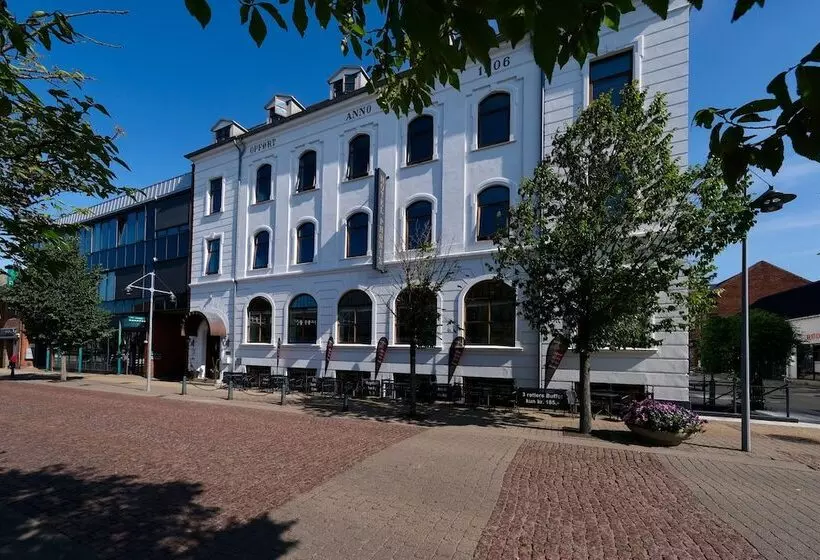 호텔 Phønix Brønderslev