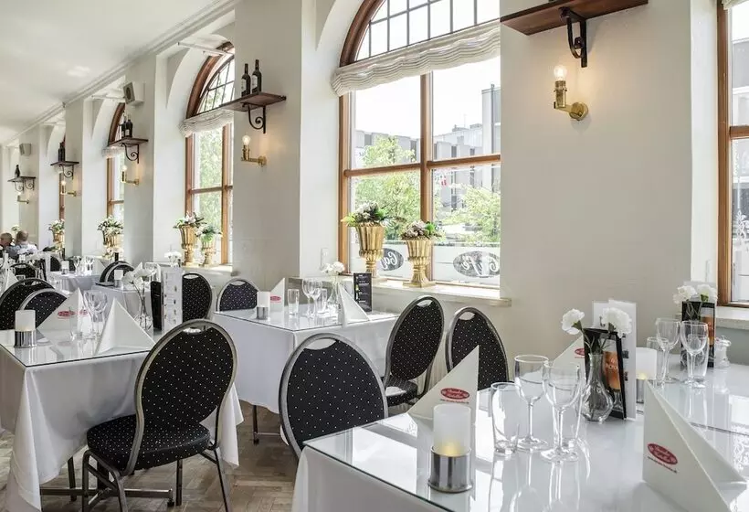 호텔 Phønix Brønderslev