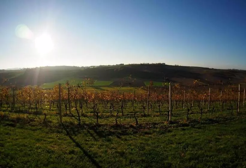 فندق Relais Castello Di Razzano