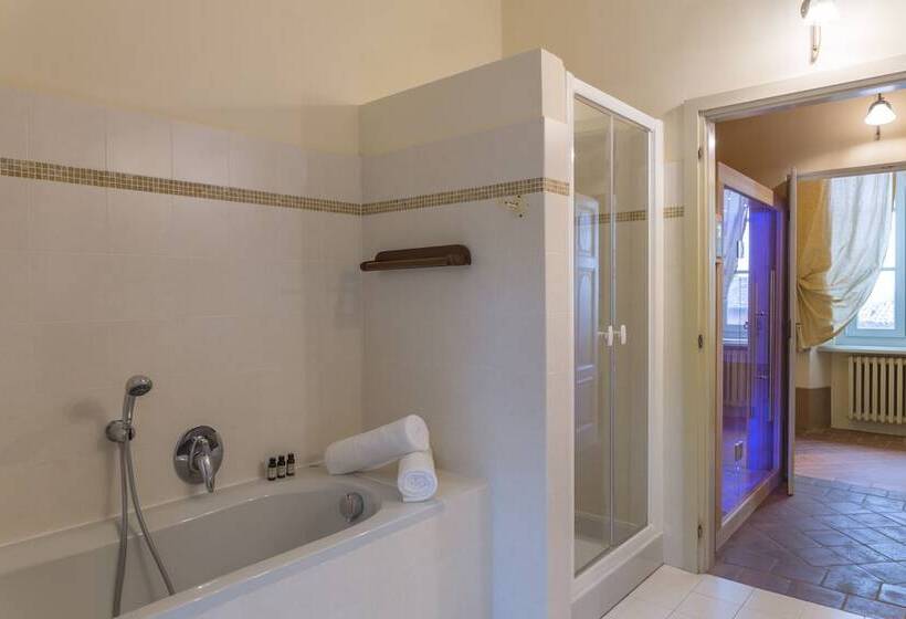 ホテル Relais Castello Di Razzano