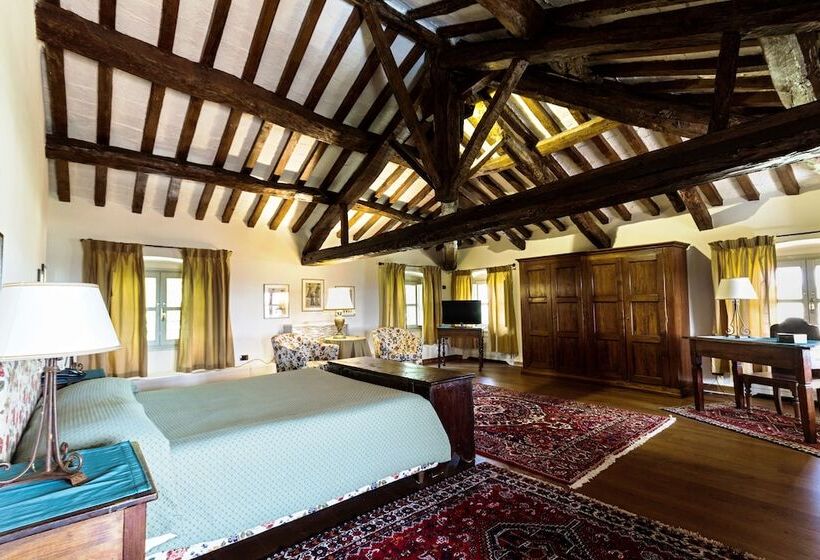 ホテル Relais Castello Di Razzano