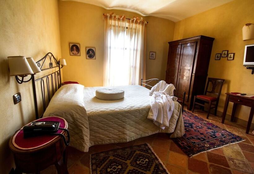 ホテル Relais Castello Di Razzano