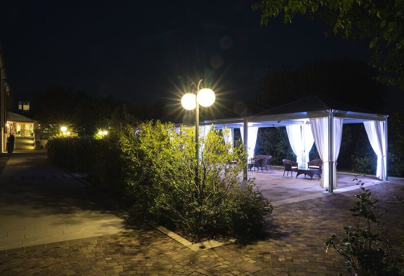 호텔 Ristorante Primavera