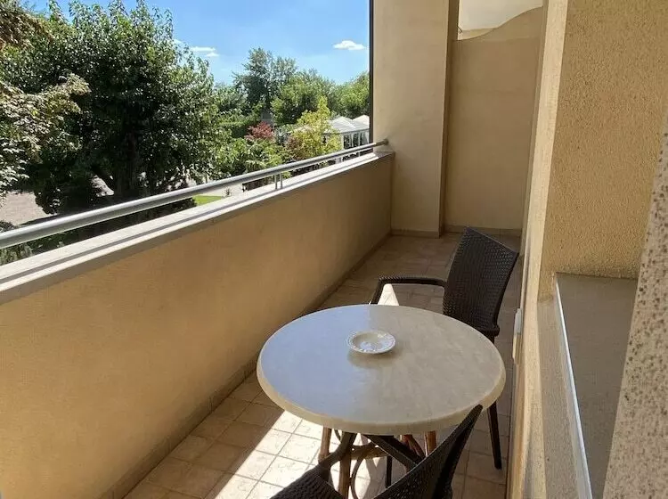 בית מלון כפרי Ristorante Primavera