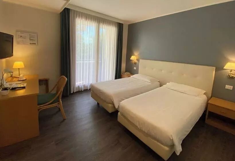 בית מלון כפרי Ristorante Primavera