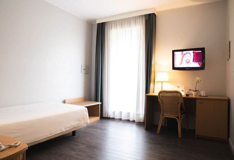 호텔 Ristorante Primavera