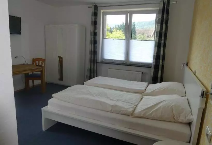 פנסיון Gasthof Zur Querenburg