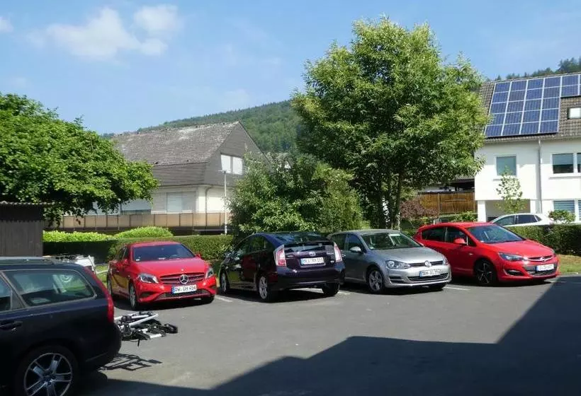 פנסיון Gasthof Zur Querenburg