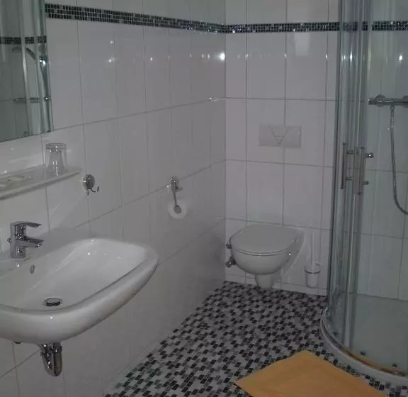 פנסיון Gasthof Zur Querenburg