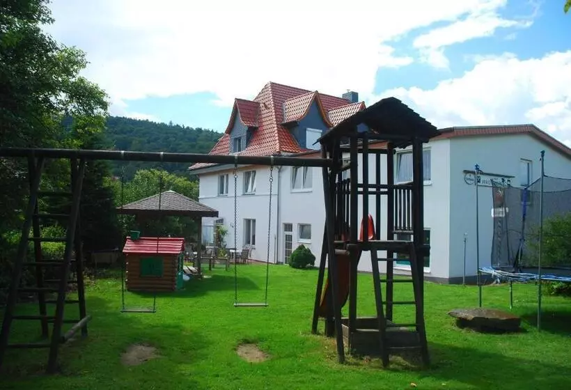 פנסיון Gasthof Zur Querenburg