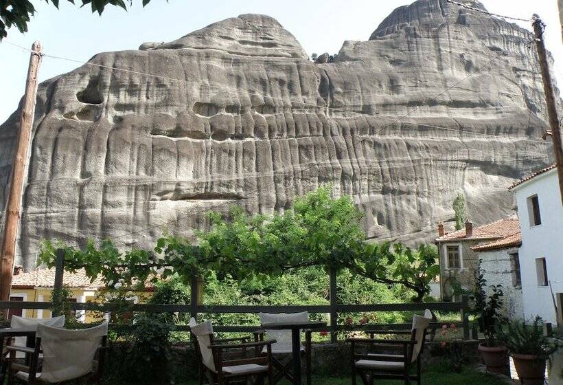 Пансион Guesthouse Sotiriou