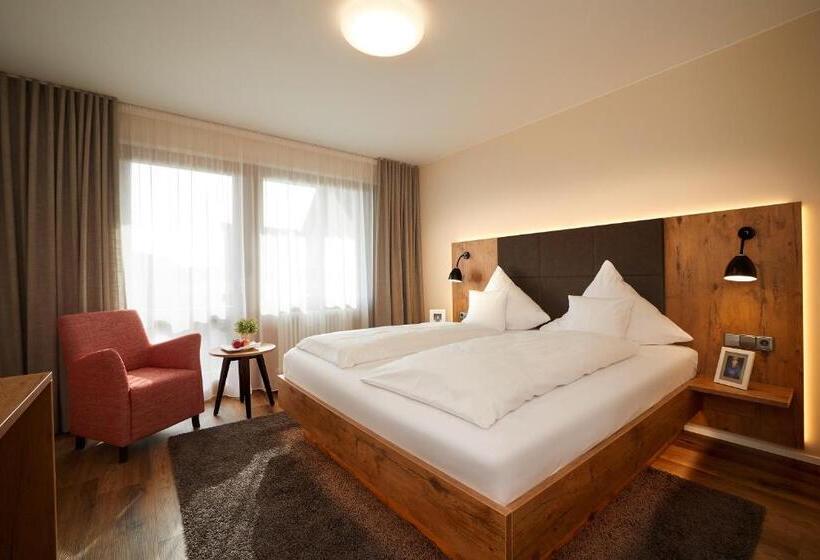 펜션 Landgasthof Zum Lamm