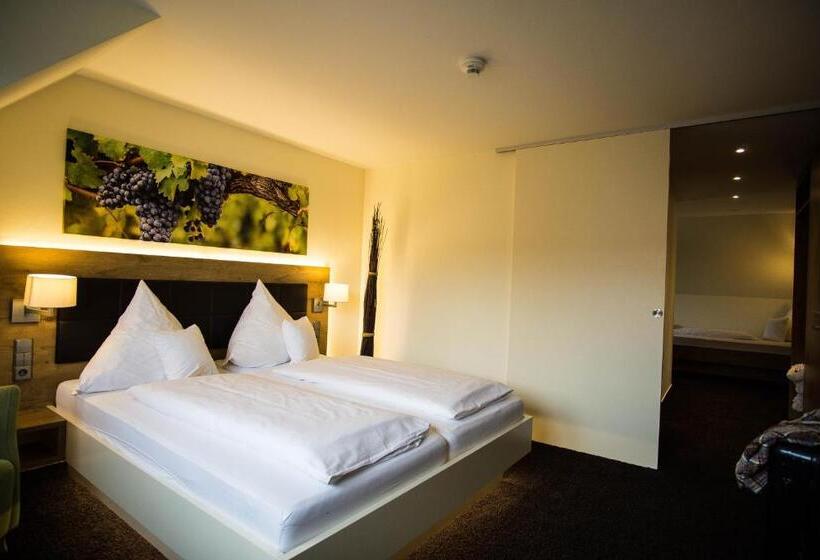 펜션 Landgasthof Zum Lamm