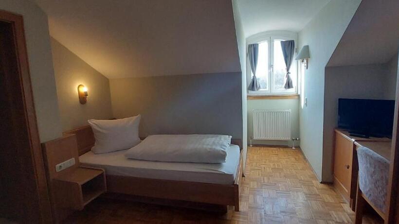 Пансион Restaurant Kreuzhuber