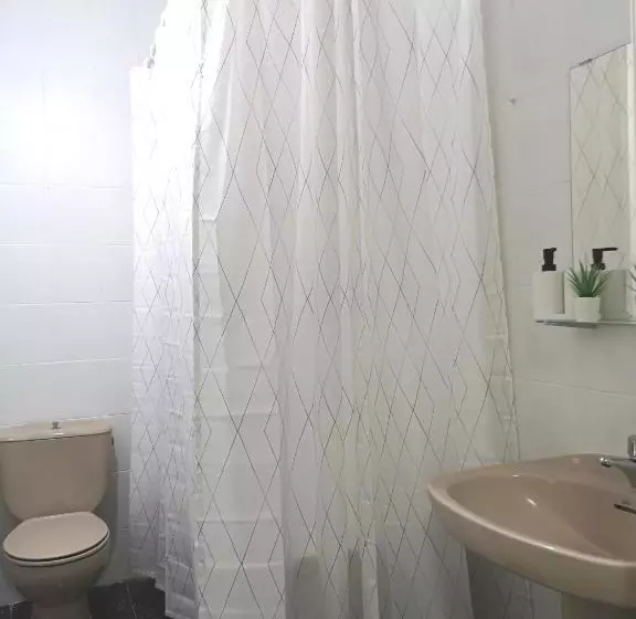 Acogedor Apartamento Con Excelente Ubicación