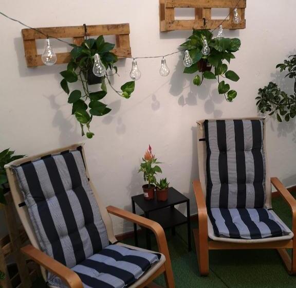 Acogedor Apartamento Con Excelente Ubicación