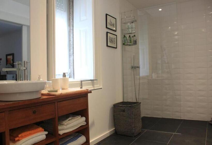 تختخواب و صبحانه Casa Da Espinhosa