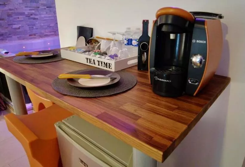 Aamiaismajoitus (B&B) Domaine De La Besnerie Gites Avec Spa Privatif à 10 Min Du Mont St Michel