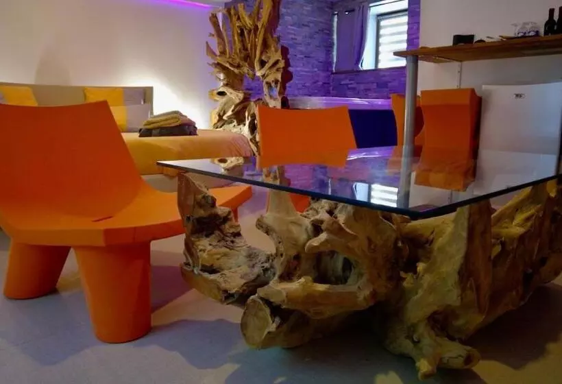 Aamiaismajoitus (B&B) Domaine De La Besnerie Gites Avec Spa Privatif à 10 Min Du Mont St Michel