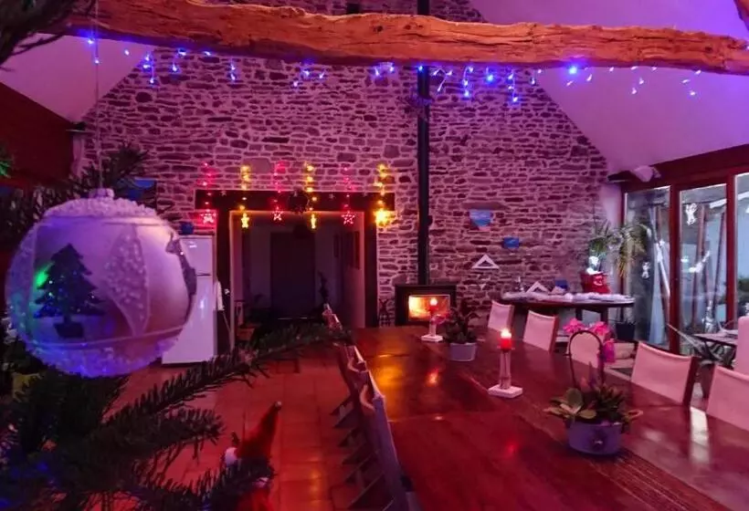 Aamiaismajoitus (B&B) Domaine De La Besnerie Gites Avec Spa Privatif à 10 Min Du Mont St Michel