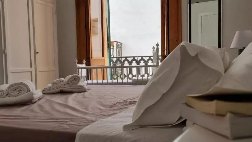 Aamiaismajoitus (B&B) Palazzo Donna Chicchi