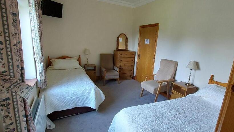 Cahergal Farmhouse B&b