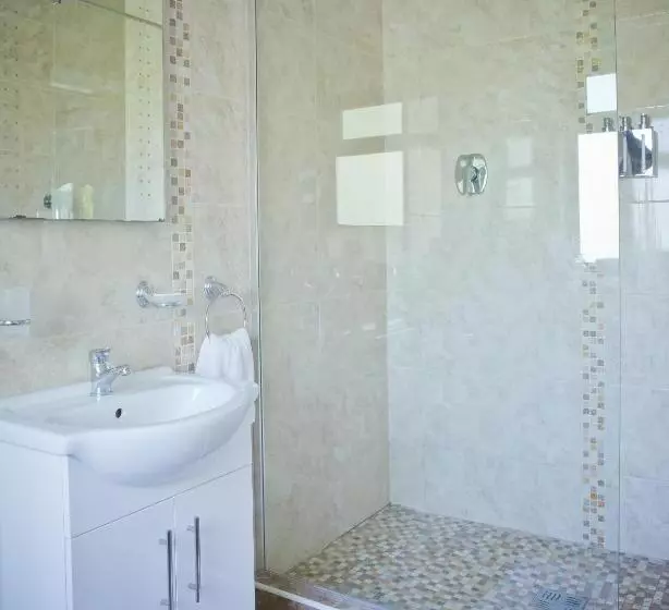 Cahergal Farmhouse B&b
