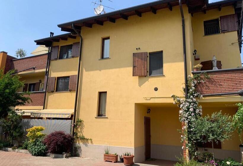 Colline Di Barengo Apartment