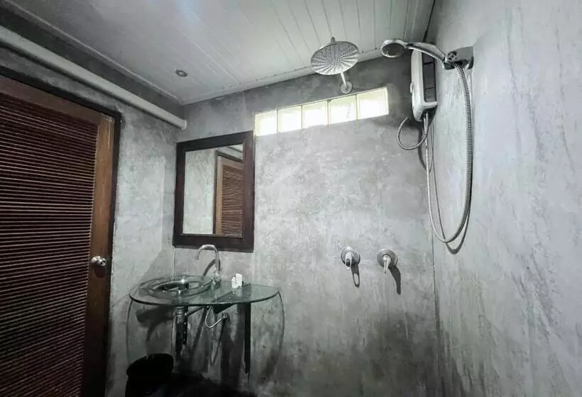 Dream Valley Resort, Tonsai Beach