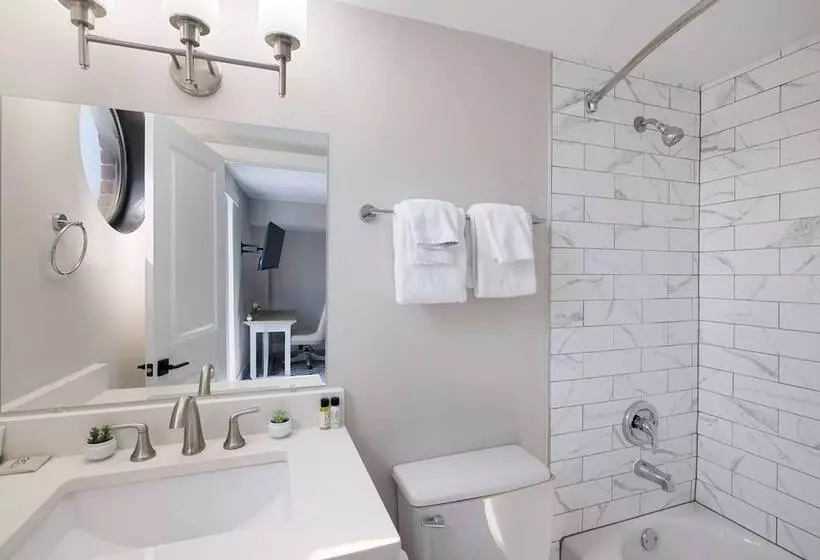 هتل Georgetown Residences By Luxurban, Trademark Coll By Wyndham