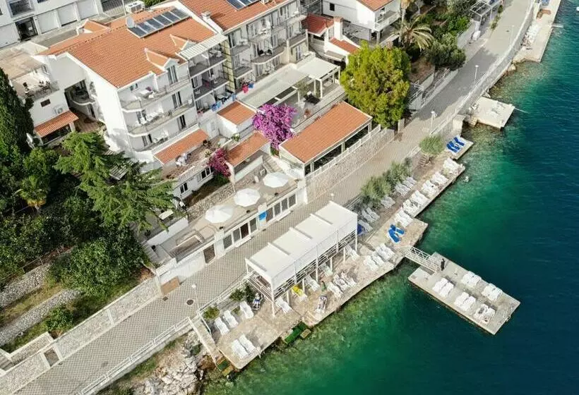 هتل Villa Barbara